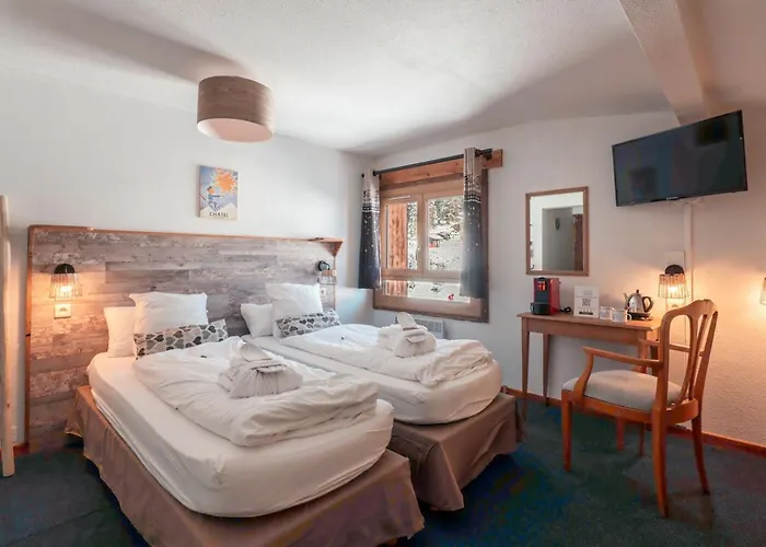 L'escale 3* シャテル