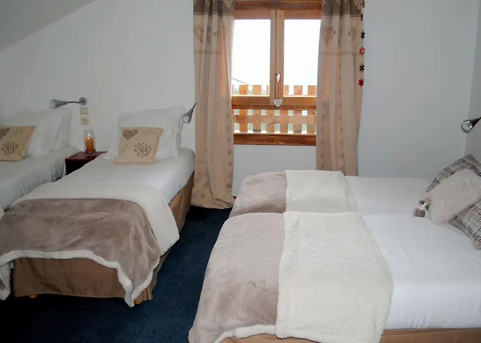 L'escale ホテル 3*