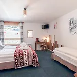 Hotel L'escale Châtel