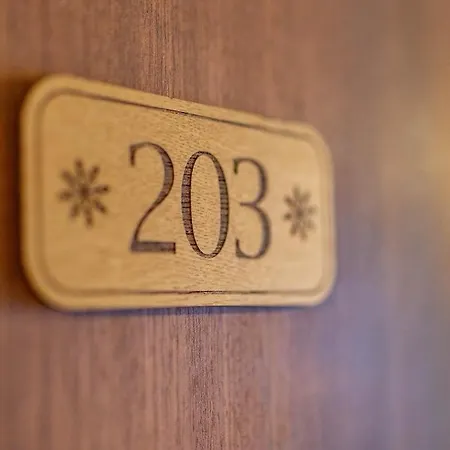 L'escale Hotel 3*