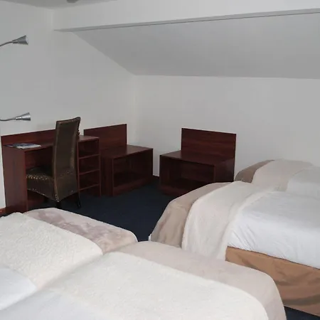 L'escale Hotel 3*